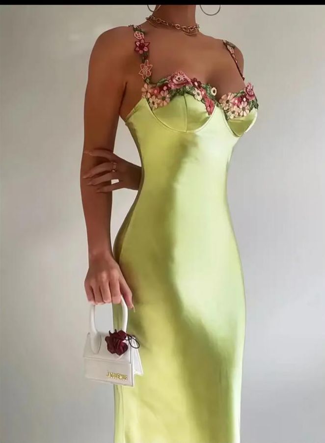 Dress Green Off-the-Shoulder Floral