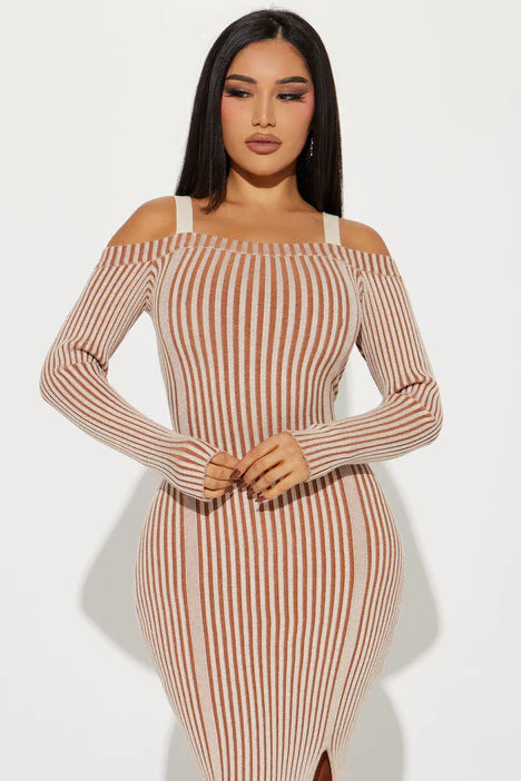 Kimberley Sweater Maxi Dress - Mocha