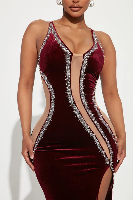 Look My Way Velvet Maxi Dress - Burgundy