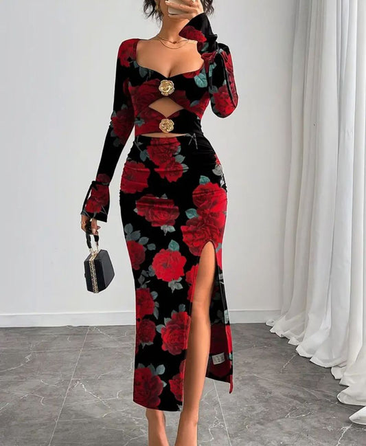 Elegant maxi dress with long sleeves and cherry blossom design