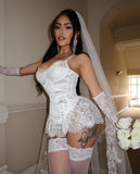 Costume bride