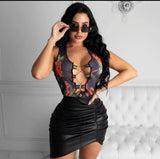 short leather skirt